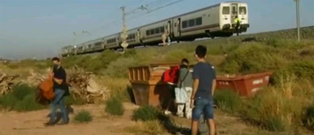 Ισπανία: τρένο “έλιωσε” αυτοκίνητο (εικόνες)