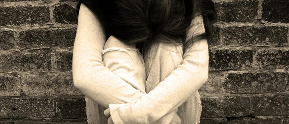 Συγκλονίζουν τα στοιχεία για τη 16χρονη που φέρεται να βίαζε ο πατέρας της