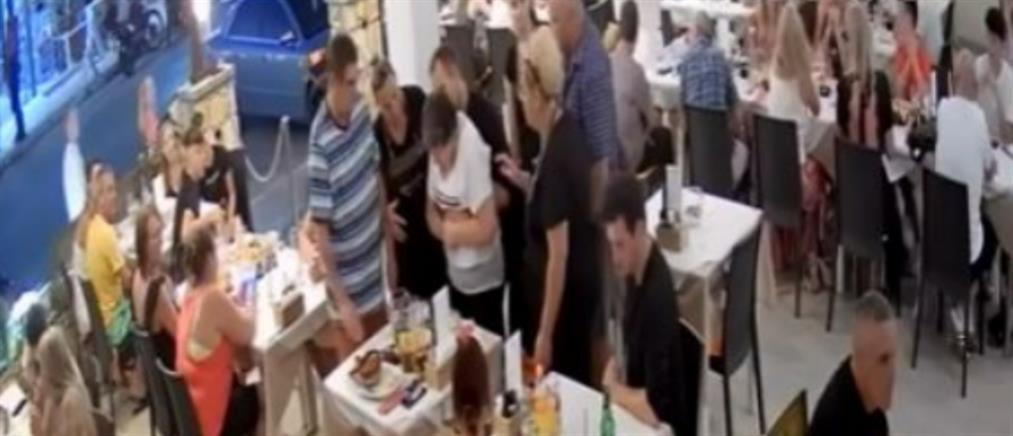 Ζάκυνθος: Σερβιτόρος έσωσε γυναίκα από πνιγμό με λαβή Χάιμλιχ (βίντεο)