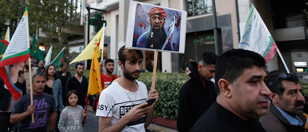 Πορεία Κούρδων στην τουρκική πρεσβεία στην Αθήνα (εικόνες)