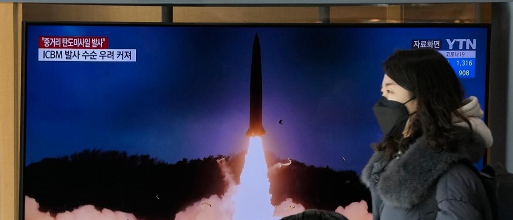 Βόρεια Κορέα: Νέα εκτόξευση πυραύλου (εικόνες)