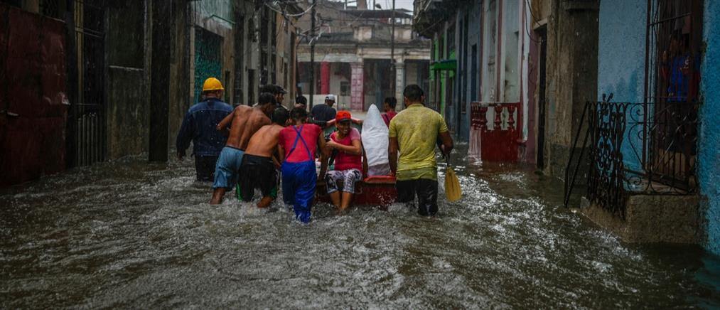 Κυκλώνας “Αγκάθα” - Κούβα: Νεκροί και καταστροφές (εικόνες)