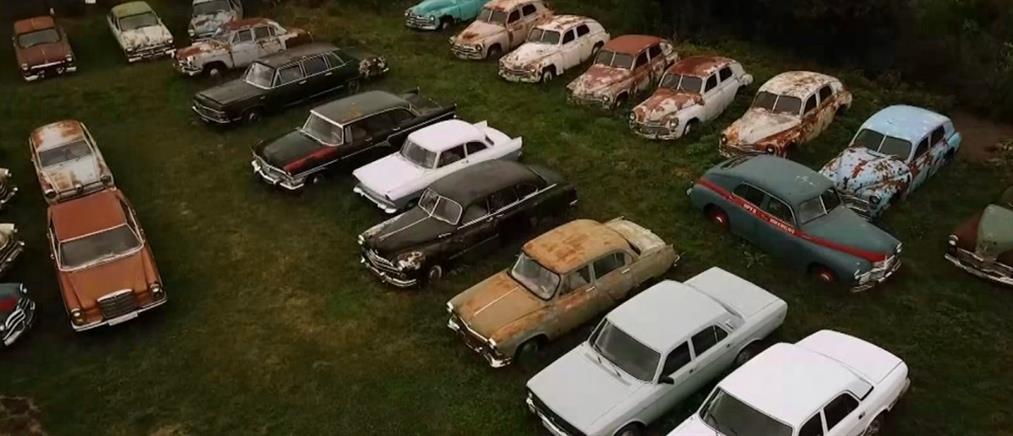 Συλλέκτης σοβιετικών αυτοκινήτων κάνει το σπίτι του “μουσείο” (βίντεο)
