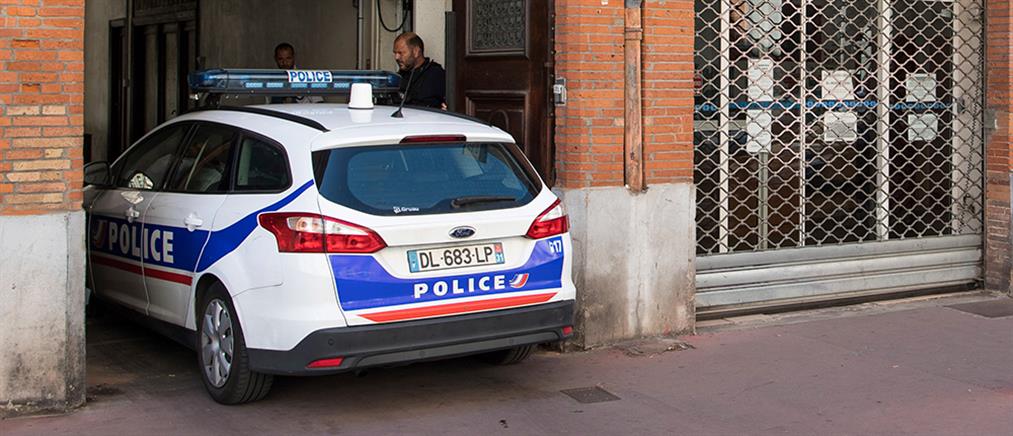 Γαλλία - Βαλερί Μπακό: Δικάζεται για τον φόνο του βασανιστή πατριού και κατόπιν συζύγου της
