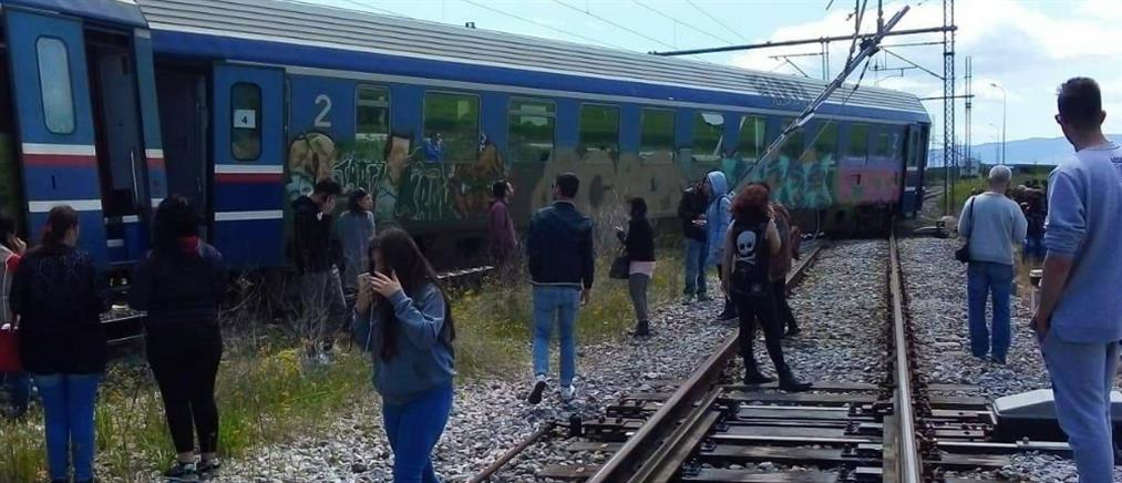 Εκτροχιάστηκαν βαγόνια τρένου κοντά στα Παλαιοφάρσαλα