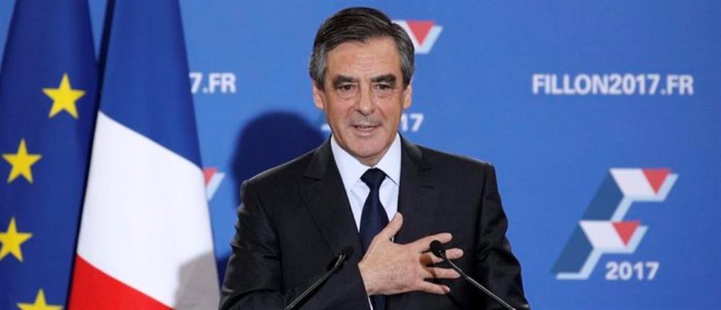Θρίαμβος του Φρανσουά Φιγιόν στις εκλογές της γαλλικής Κεντροδεξιάς