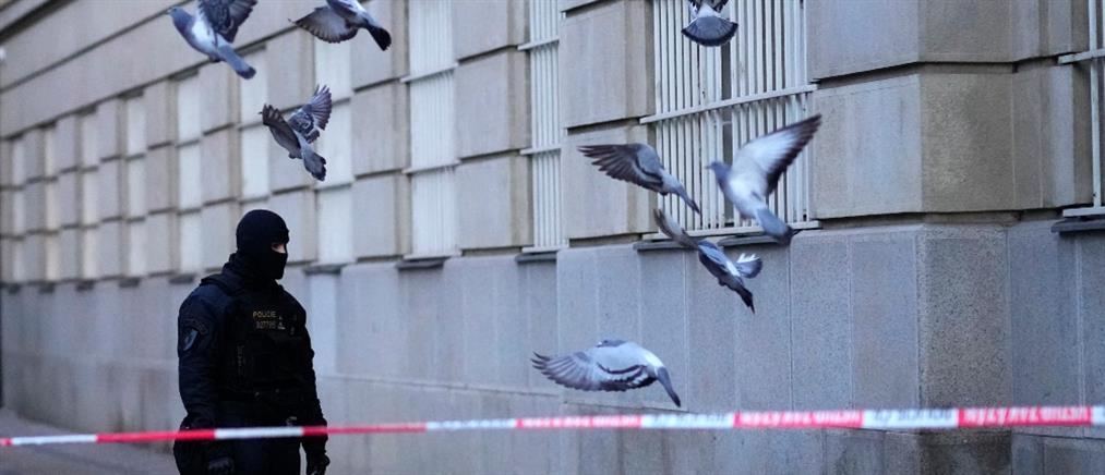 Μακελειό στην Πράγα: Ύποπτος και για άλλες δολοφονίες ο δράστης