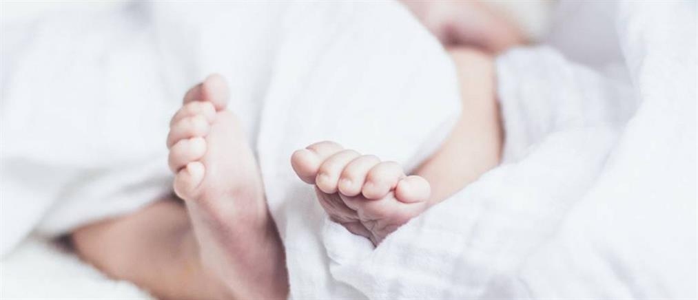 Λάρισα: ποινή φυλάκισης επειδή φίλησε ξένο μωρό σε νοσοκομείο