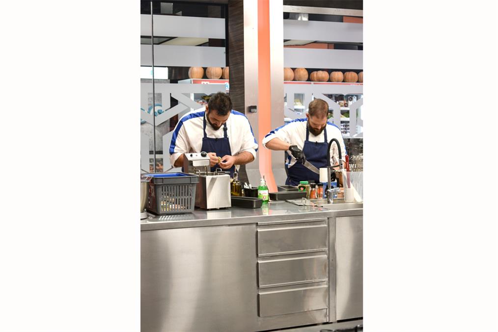 GAME OF CHEFS - KITCHEN BATΤLES - ANT1