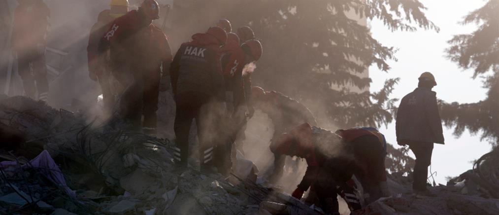 Σεισμός στην Τουρκία: Ο αυστριακός στρατός ανέστειλε τις επιχειρήσεις διάσωσης