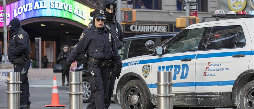 “Θωρακίζονται” τα πεζοδρόμια της Νέας Υόρκης υπό τον φόβο τρομοκρατικών επιθέσεων (βίντεο)
