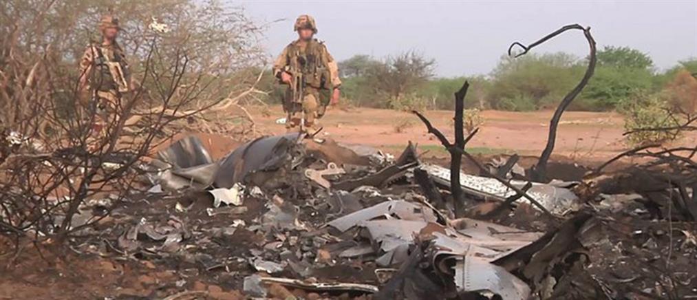 Ανεξακρίβωτα τα αίτια της αεροπορικής τραγωδίας στο Μάλι