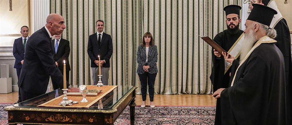 Γιάννης Μπρατάκος: Ορκίστηκε ο Υφυπουργός στον Πρωθυπουργό (εικόνες)