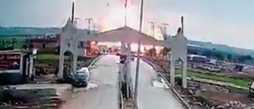 Έκρηξη βόμβας στα σύνορα Τουρκίας-Συρίας (βίντεο)