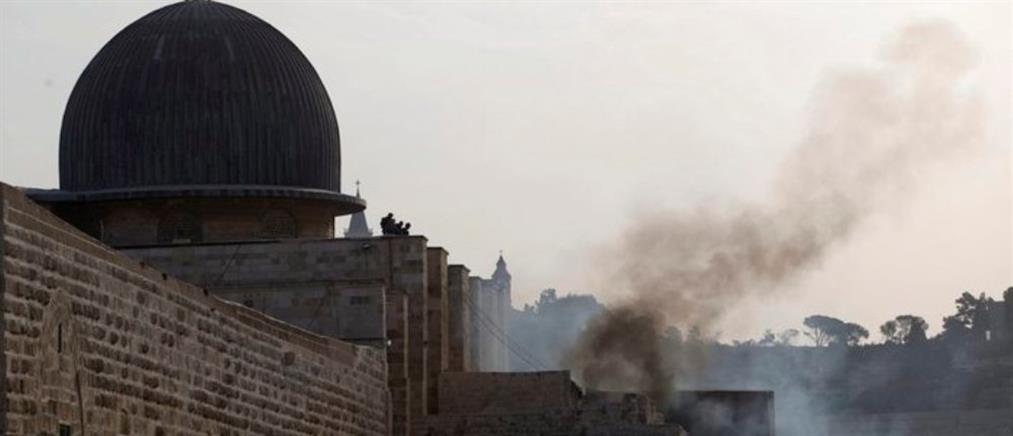 Έφοδος Ισραηλινών αστυνομικών στο τέμενος Αλ Ακσά