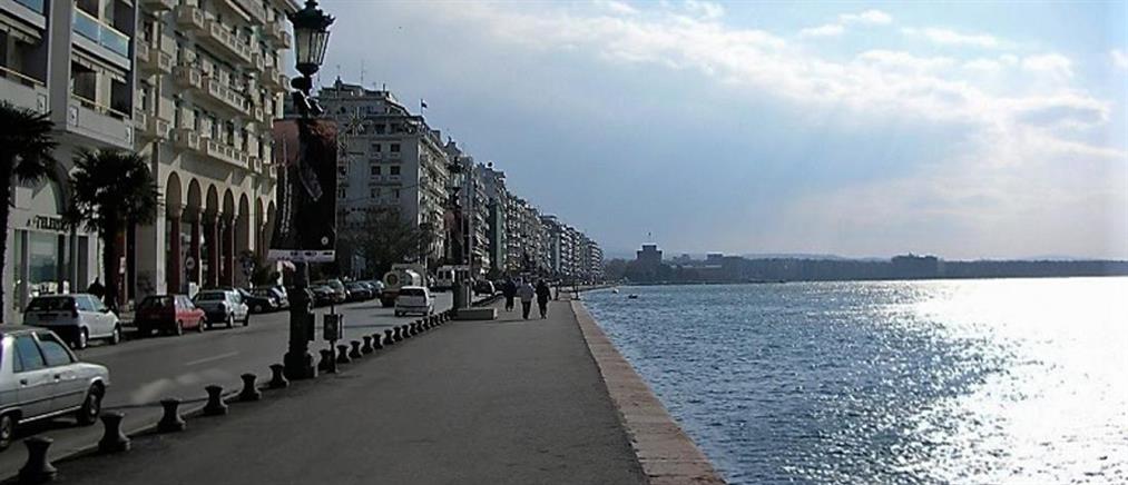 Θεσσαλονίκη: Πτώση γυναίκας στον Θερμαϊκό