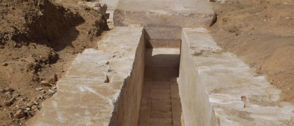 Αίγυπτος: αρχαιολόγοι ανακάλυψαν πυραμίδα 3700 ετών (φωτο)