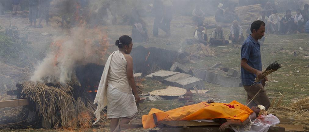 Στους 7.000 οι νεκροί στο Νεπάλ