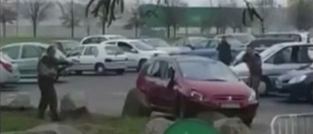 Το βίντεο της επίθεσης έξω από τέμενος στη Γαλλία