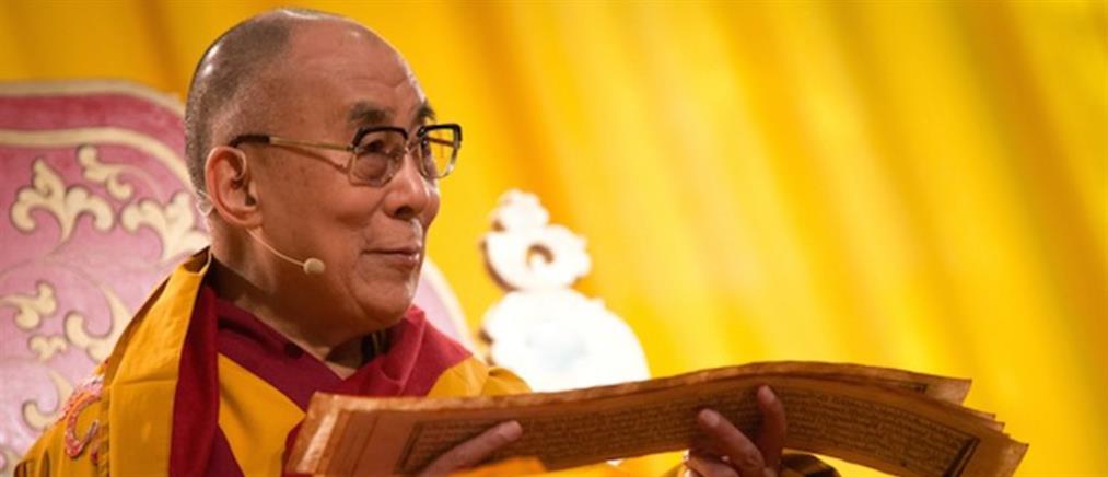 Ο Δαλάι Λάμα γιόρτασε τα 85α γενέθλιά του