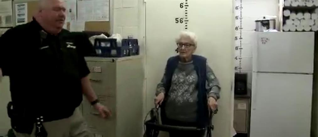 Γιόρτασε τα 100α της γενέθλια στη…. φυλακή (βίντεο)