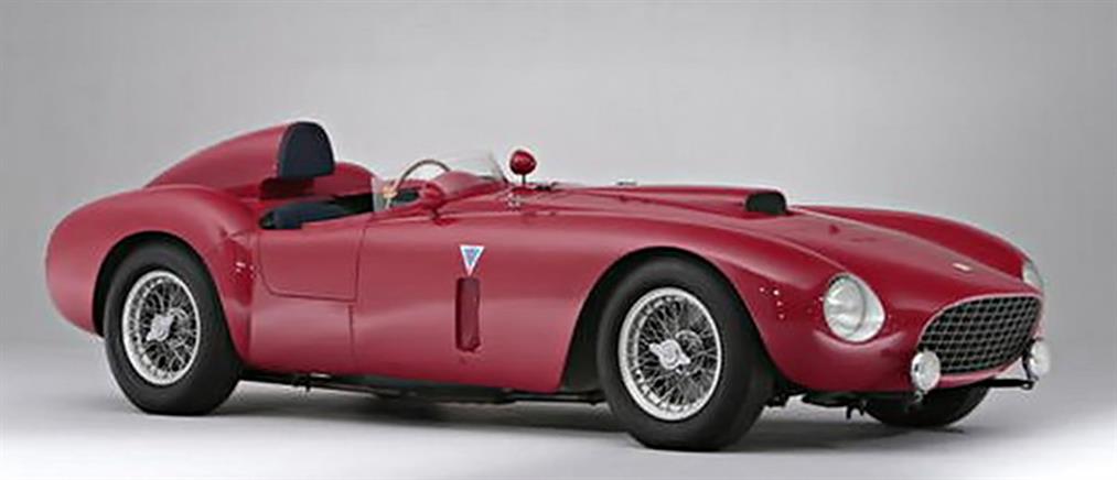 13,7 εκατ. ευρώ για τη σπάνια Ferrari του 1954