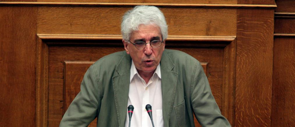 Παρασκευόπουλος: Διαφωνεί αλλά στηρίζει τον Κώδικα για να αποφευχθεί χρεοκοπία