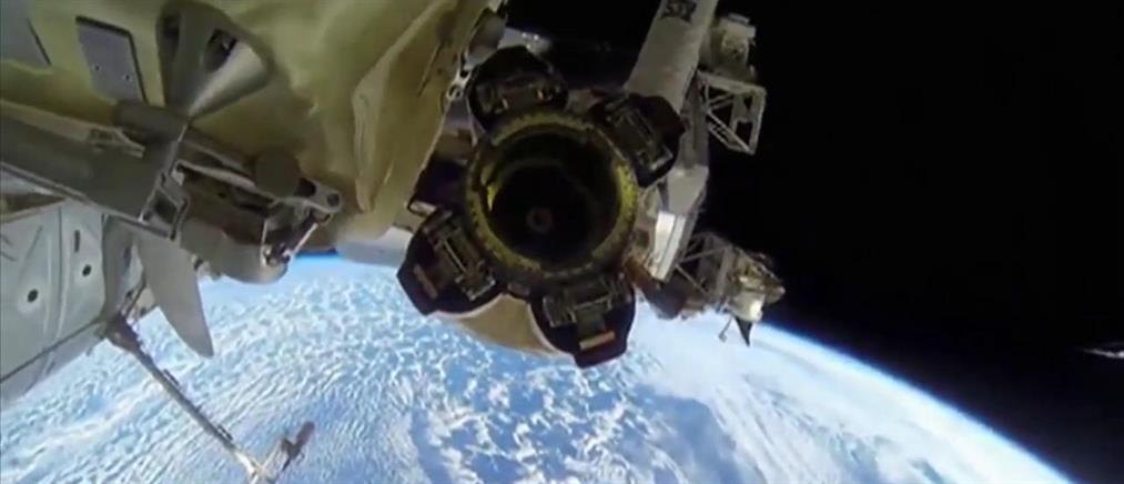 Στον Διεθνή Διαστημικό Σταθμό Σογιούζ με νέους αστροναύτες