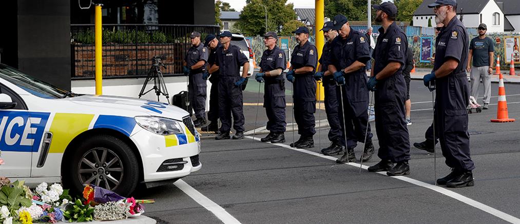 Νέα Ζηλανδία: Εκατοντάδες πολίτες παραδίδουν τα όπλα τους μετά το μακελειό