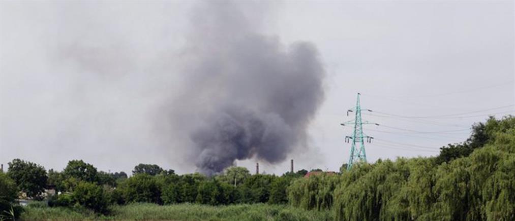 Με αμείωτη ένταση συνεχίζονται οι μάχες σε Ντονέτσκ και Λουχάνσκ