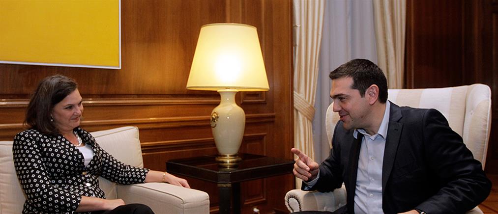 Νούλαντ: Οι ΗΠΑ επιθυμούν ευημερία και ανάπτυξη στην Ελλάδα