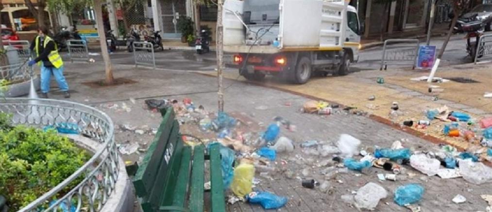 Κυψέλη - πλατεία Αγίου Γεωργίου: Μάζεψαν 50 σακούλες σκουπίδια μετά από κορονοπάρτι
