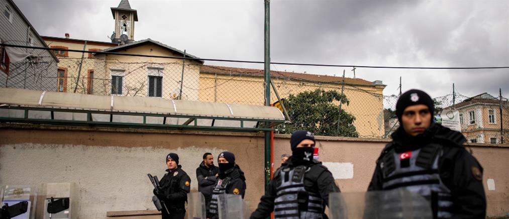 Κωνσταντινούπολη: Ένοπλη επίθεση στο Δικαστικό Μέγαρο (βίντεο)