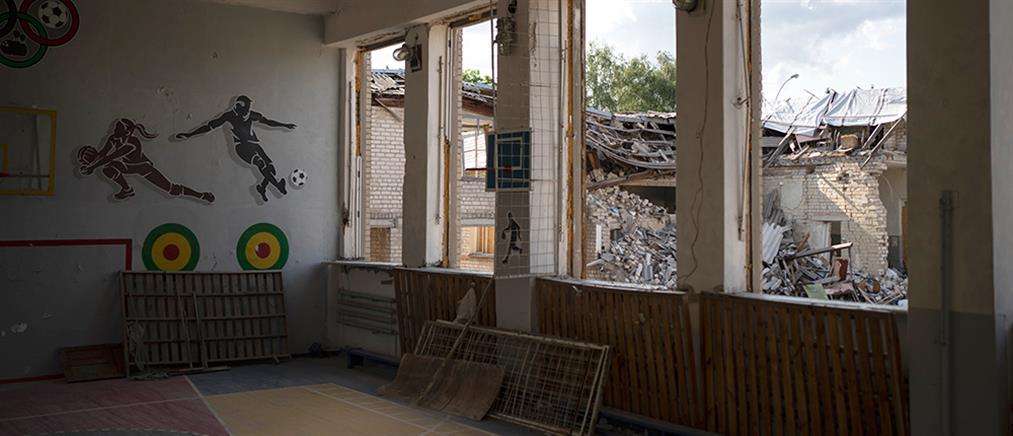 Ουκρανία - Κίεβο: Νέα απειλή για βόμβες σε όλα τα σχολεία