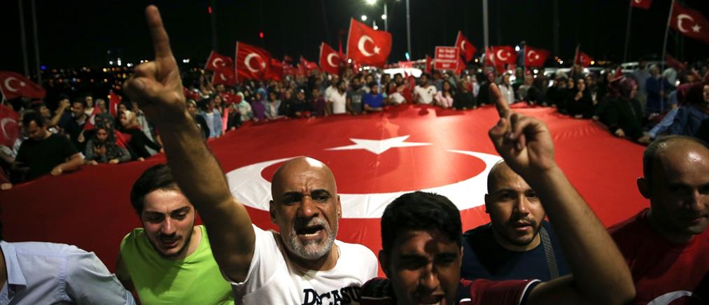 Τουρκία: Γκιουλενιστές παραδέχονται απόπειρα του πραξικοπήματος της 15ης Ιουλίου