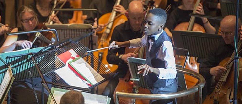 Είναι 11 χρόνων και διευθύνει ορχήστρα! (βίντεο)