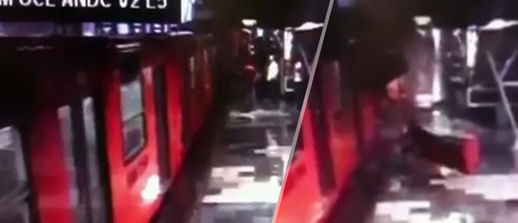 Σύγκρουση συρμών στο Μετρό του Μεξικού