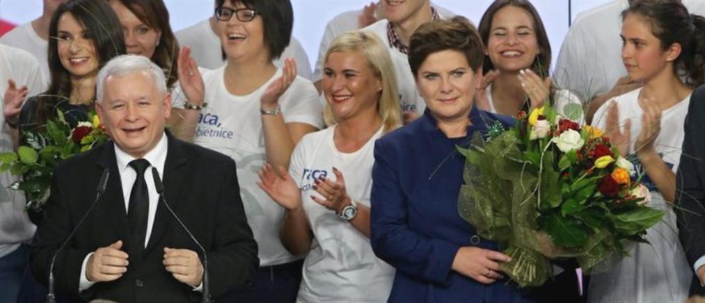 Θρίαμβος των ευρωσκεπτικιστών στις εκλογές της Πολωνίας