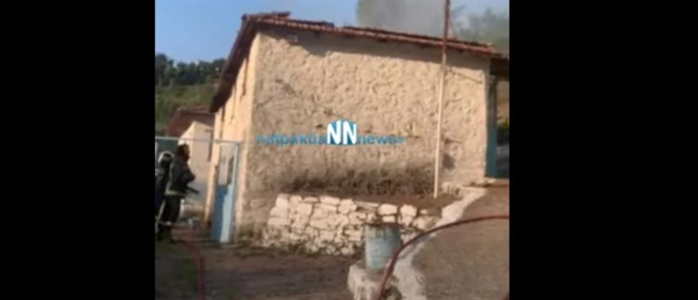 Ναύπακτος: Νεκρό βρέθηκε το ζευγάρι ηλικιωμένων μετά τη φωτιά στο σπίτι τους