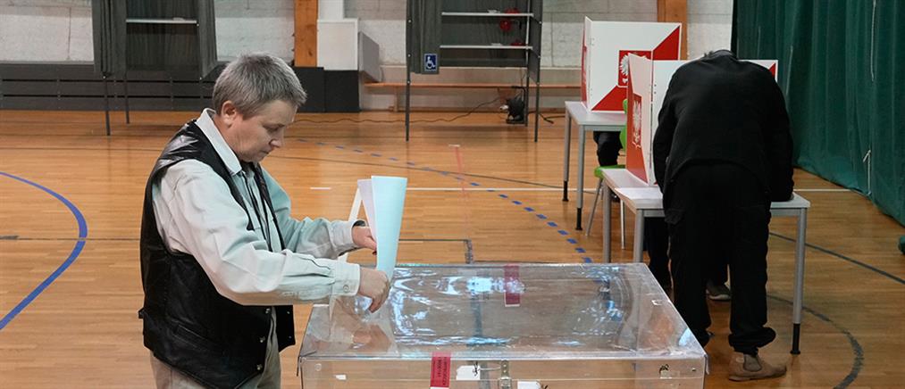 Εκλογές - Πολωνία: Τι δείχνουν τα exit polls