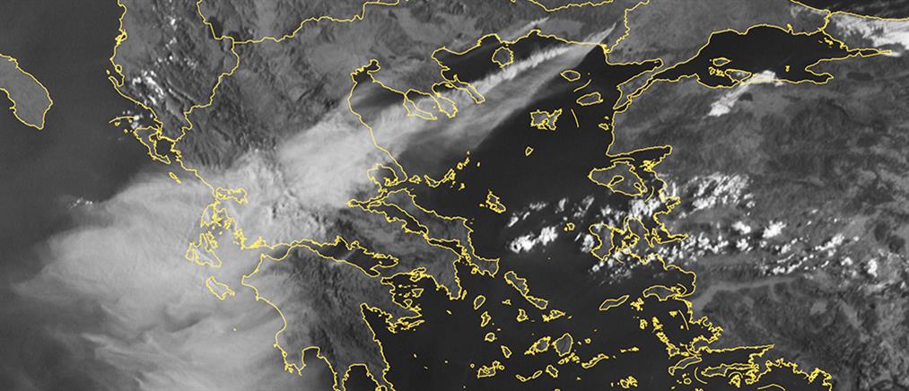 Φωτιά στην Αλεξανδρούπολη: Ο καπνός έφτασε στην Ιταλία (εικόνες)