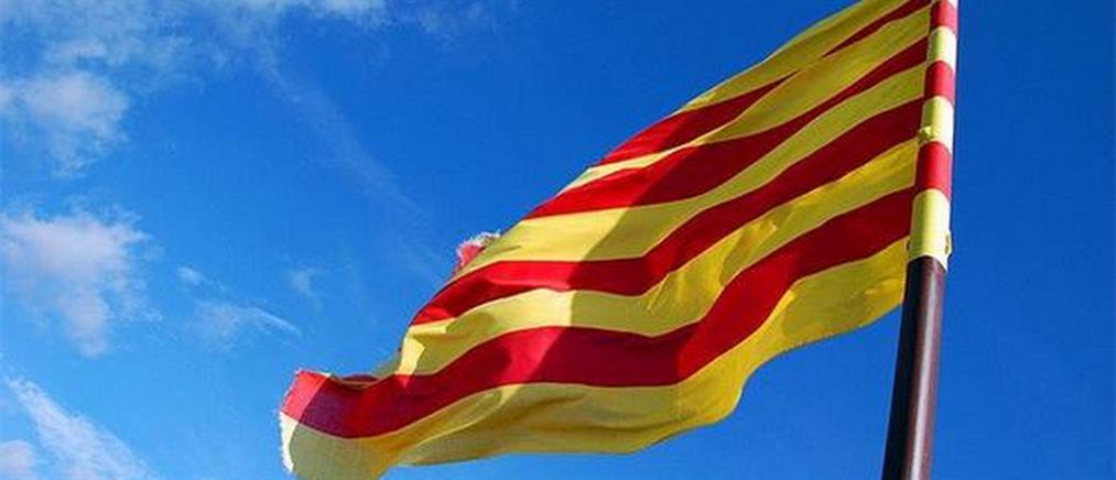 «Παράνομο» το δημοψήφισμα στην Καταλονία