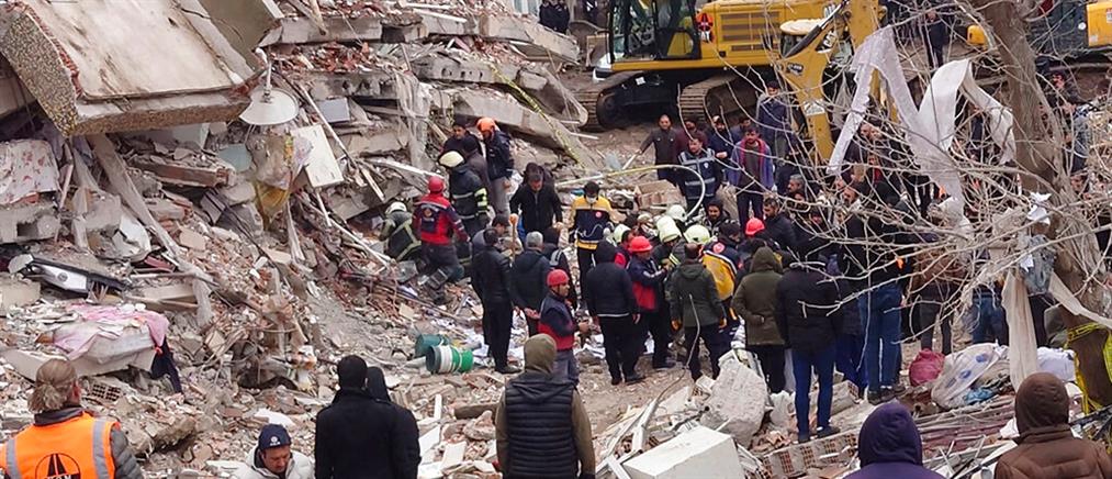 Σεισμός στην Τουρκία: Επικοινωνία Μητσοτάκη - Ερντογάν