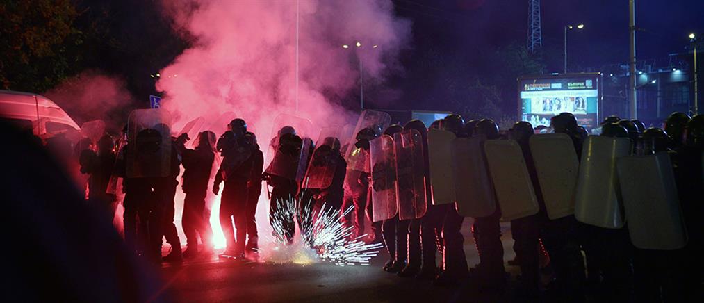 Euro 2024: Βίαια επεισόδια στην Σόφια (εικόνες)