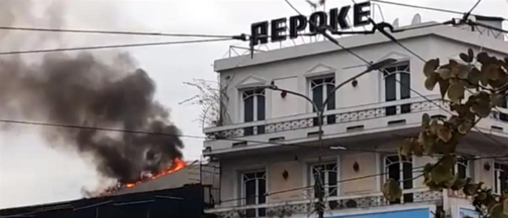 Μεταξουργείο: φωτιά στο θέατρο ΠΕΡΟΚΕ (εικόνες)