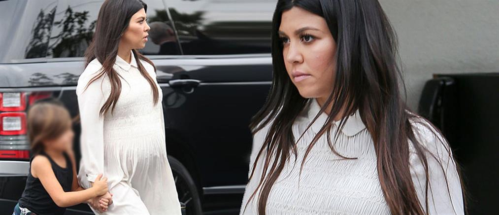 Kourtney Kardashian: Οι… ακατάλληλες πόζες με τον Travis Barker στο Instagram!