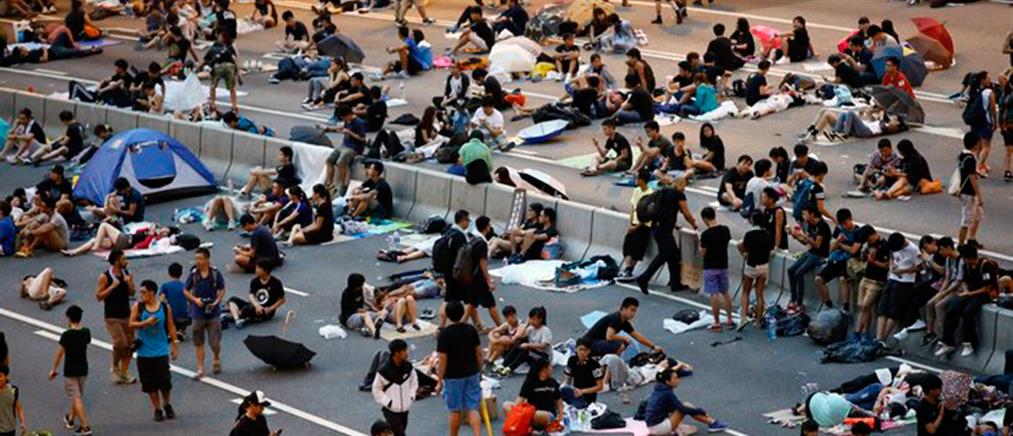 Κλιμακώνεται η ένταση στο Χονγκ Κονγκ