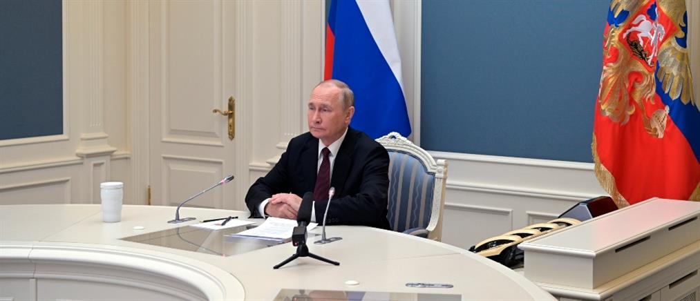 Ρωσία: Ο Πούτιν παρακολούθησε άσκηση των στρατηγικών πυρηνικών δυνάμεων (εικόνες)