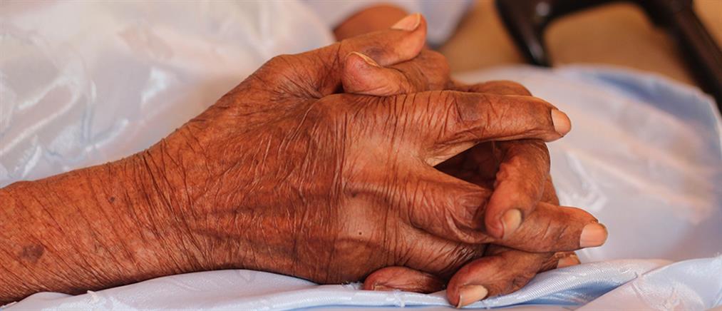 Βόλος: Καταδίκη για 80χρονη που ξυλοκοπούσε τον 90χρονο σύζυγό της