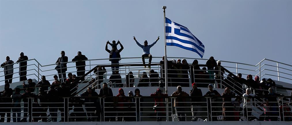 Ασφυκτιά η Ελλάδα παρά τη συμφωνία για το προσφυγικό